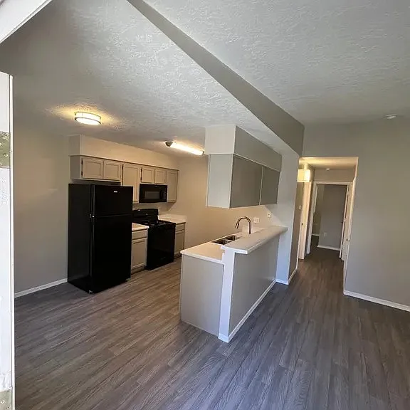 4201 Atrisco Dr NW #A — Photo 2