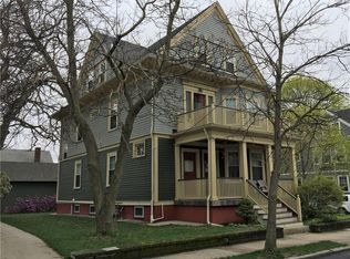 137 6th St #1, Providence, RI 02906