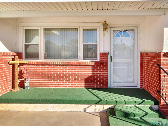 4th image of 405 Sandy Ln