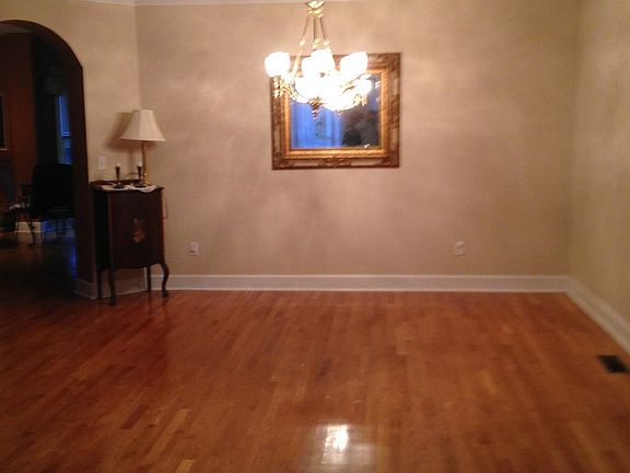 3rd image of 153 Cedar Creek Dr