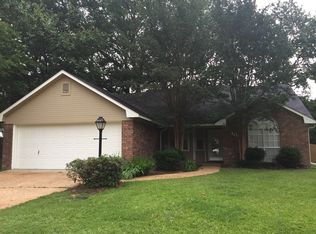 104 Yorkshire Cv, Clinton, MS 39056