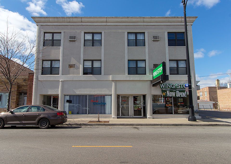 1st image of 3042 N Central Ave APT 103