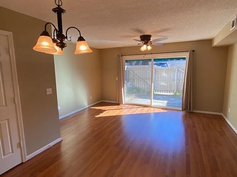 3700 Bush River Rd #H5 — Photo 2