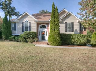 9818 Fielding Rd, Ooltewah, TN 37363