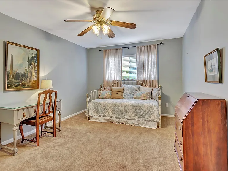 18623 Prince William Ln — Photo 30