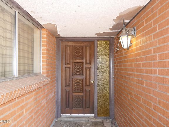 3rd image of 2864 Cardinal Dr
