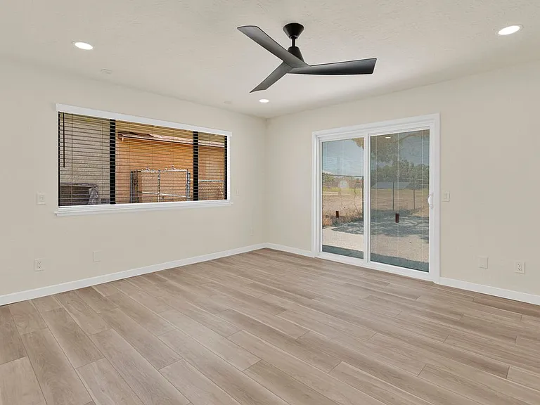 15262 El Centro Rd — Photo 38