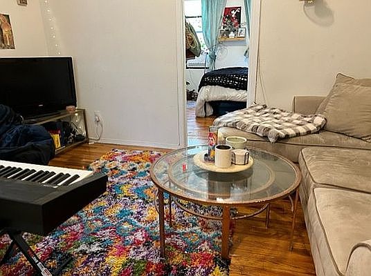 1st image of 160 E 85th St APT 3W