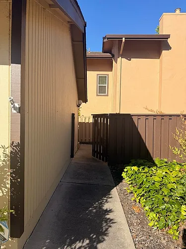 1571 Candelero Dr Photo 1