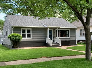 850 S 7th Ave, Kankakee, IL 60901