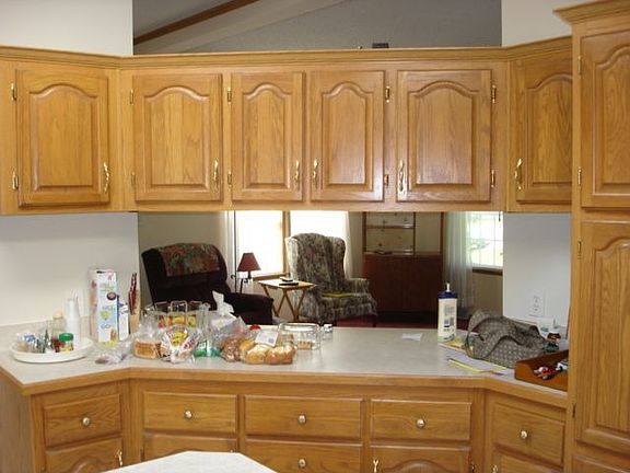 4th image of 1180 Sheffield Dr