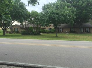 2102 W Bear Creek Rd, Red Oak, TX 75154