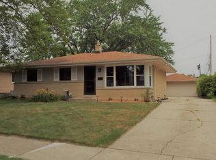 N84W15030 Menomonee Ave, Menomonee Falls, WI 53051