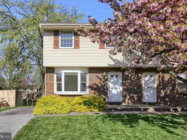 447 S Plum St, Mount Joy, PA 17552