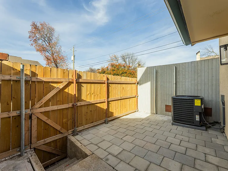7155 Fair Oaks Ave #22 — Photo 24