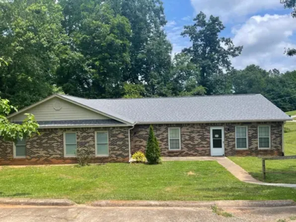 5102 Whites Mill Rd #B, Oakwood, GA 30566