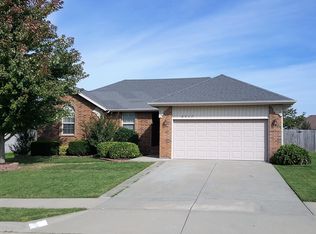 2717 W Garton Rd, Ozark, MO 65721