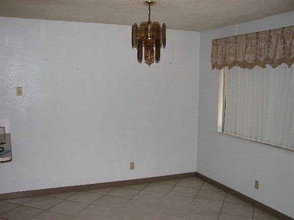 3rd image of 1680 Sandpiper Dr