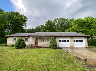 6 Carol Ln, Athens, OH 45701