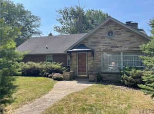 490 Ruskin Rd, Amherst, NY 14226