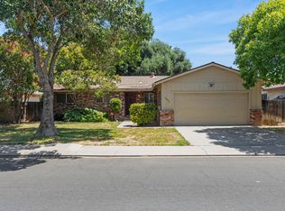 1424 Bandera Ln, Modesto, CA 95355