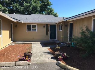 18347 NE Multnomah St, Portland, OR 97230