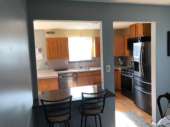 3rd image of 746 Sharon Ct