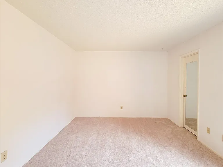 3020 Windchase Blvd — Photo 22