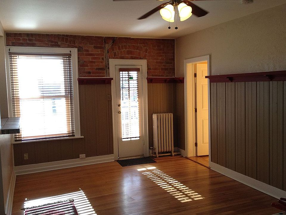 1st image of 1356 N Pearl St APT 310