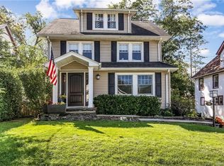 70 Lakeview Ave, Hartsdale, NY 10530