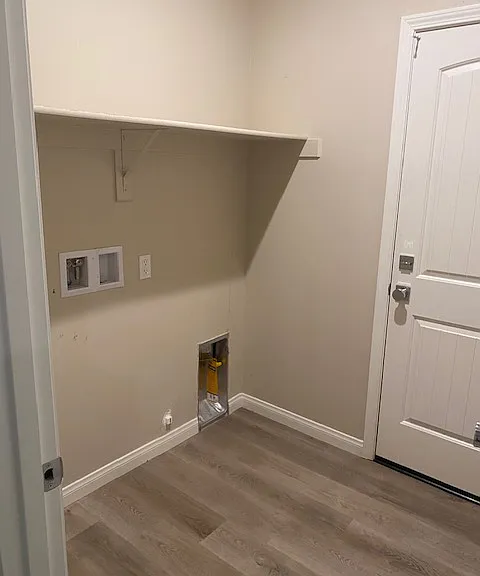 8606 Littleton St — Photo 14