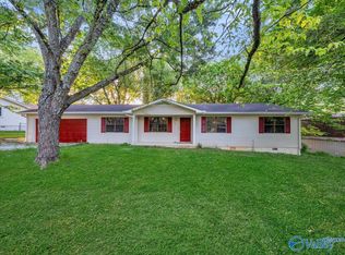 135 Dusty Dr SW, Arab, AL 35016