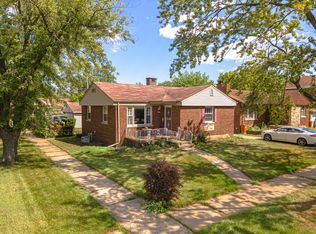 1501 Suffolk Ave, Westchester, IL 60154