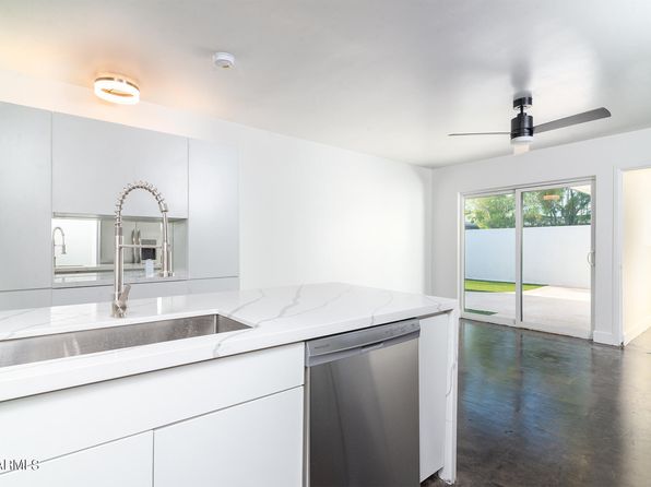 scottsdale-arizona-145920717 picture