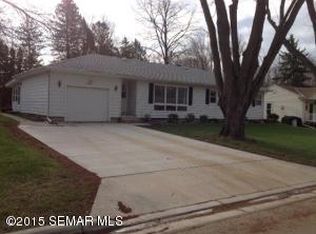 2134 Grand Ave, Albert Lea, MN 56007