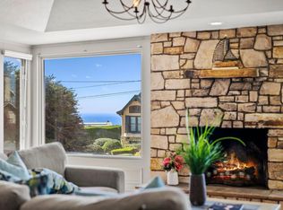 142 Carmel Riviera Dr, Carmel, CA 93923