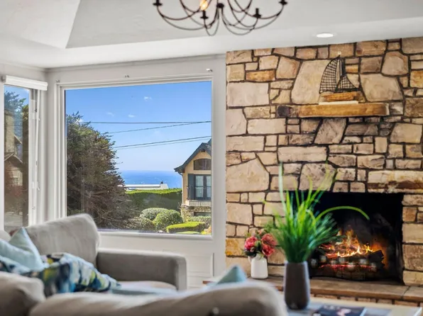 142 Carmel Riviera Dr, Carmel, CA 93923