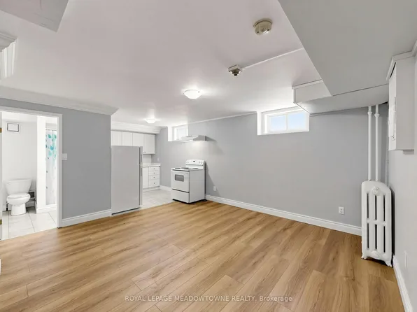 70 Mill St, Halton Hills, ON