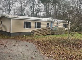 263 Lakeview Dr, Locust Grove, GA 30248