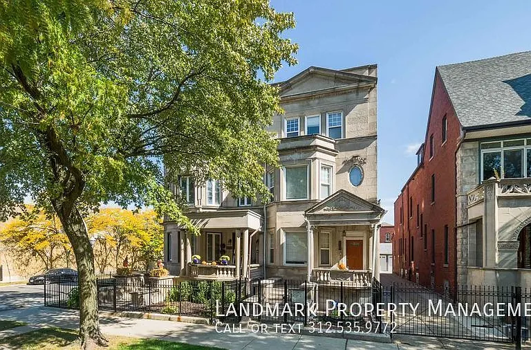 4537 S King Dr #3 — Photo 24