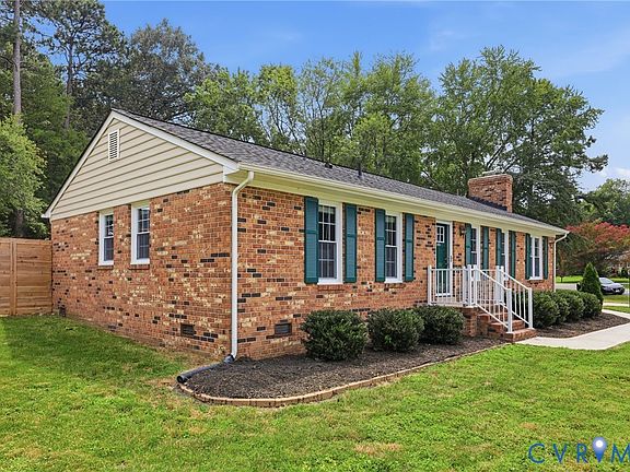3rd image of 3221 Clintwood Rd