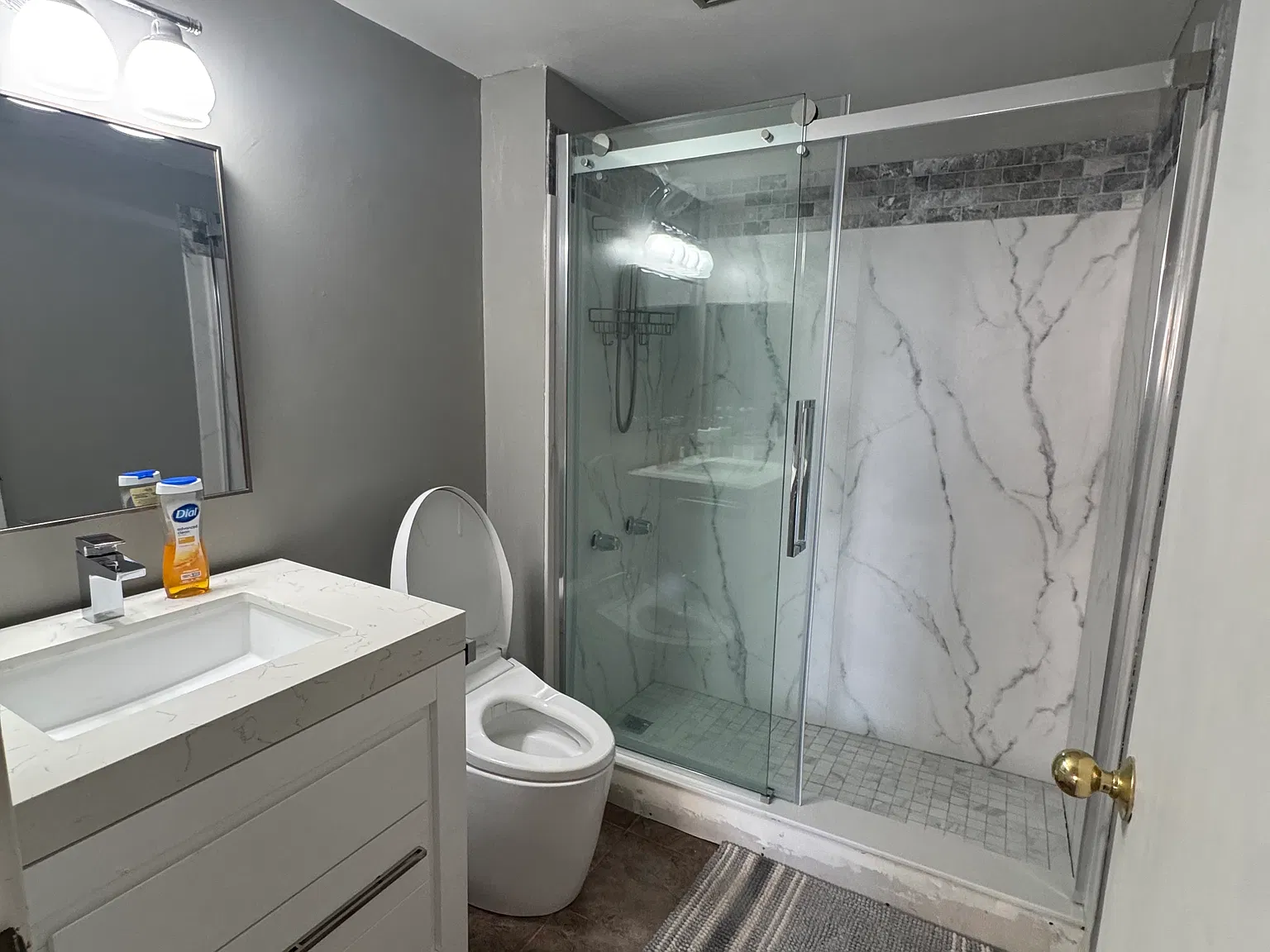 2 bed, 984 sqft, $4,500 — Photo 4