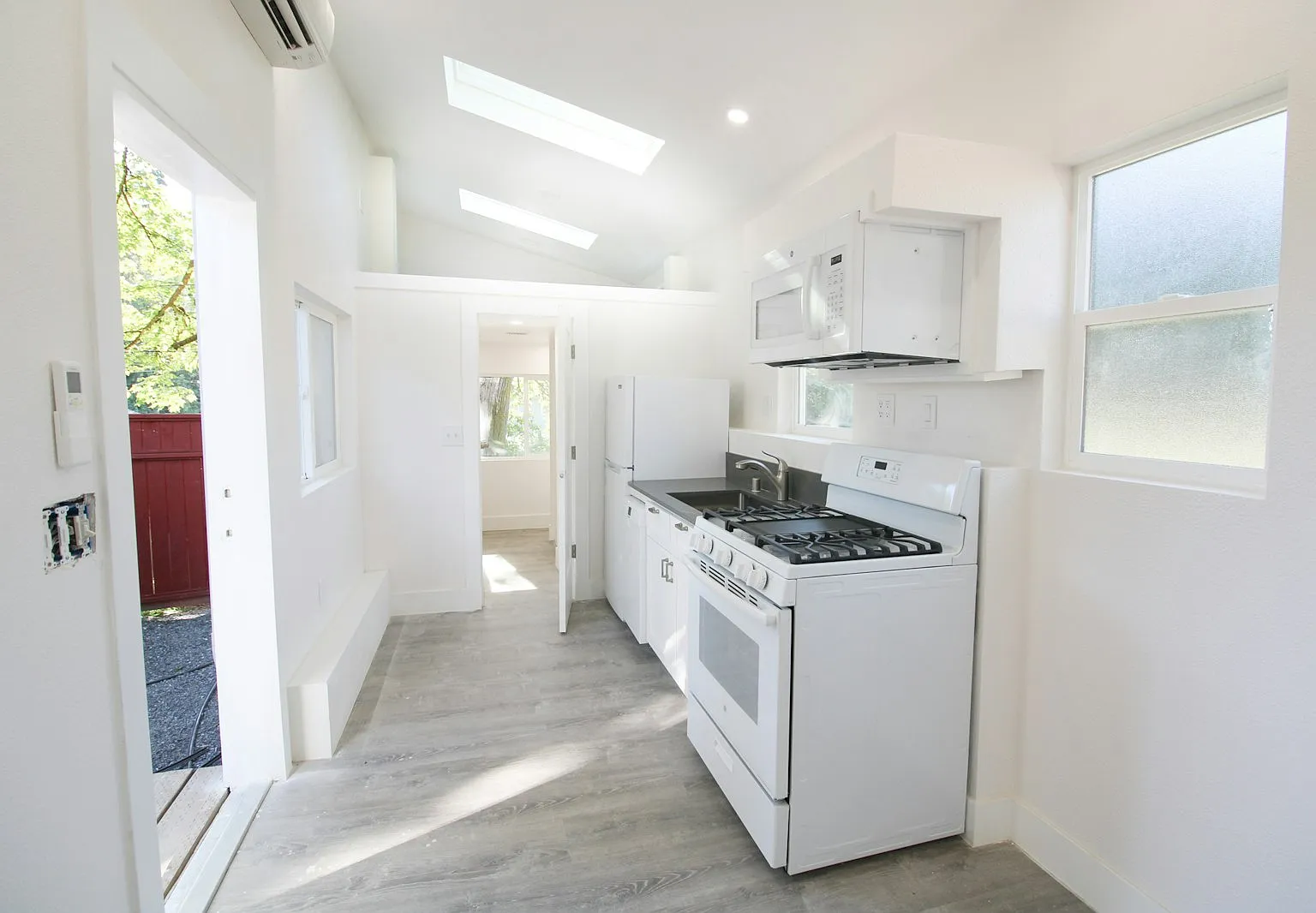 21107 Damson Road, Unit C — Photo 1