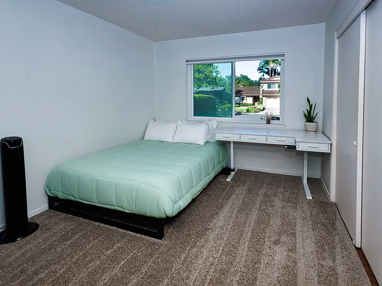 11751 Cherry St — Photo 3