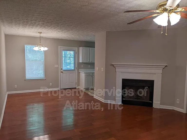 153 Oakland Blvd — Photo 3