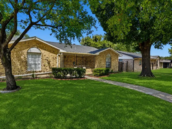 831 Kelso Dr, Dallas, TX 75211