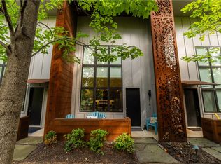 514 SE Tourmaline Mews, Bentonville, AR 72712