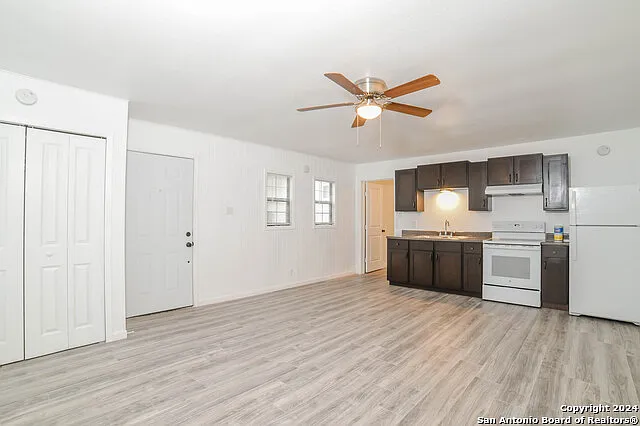 1 bed, 1.0 bath, 448 sqft, $850 — Photo 4