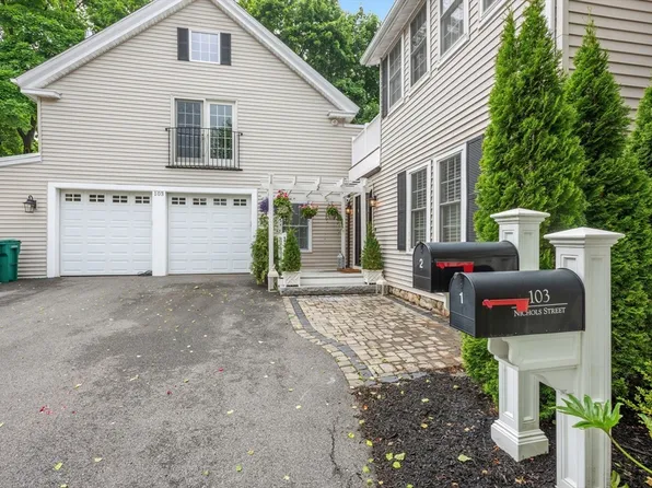 103 Nichols St Floor 2, Norwood, MA 02062