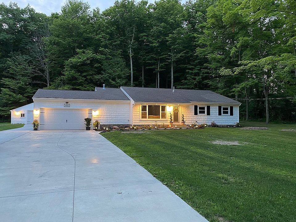 1st image of 34865 Solon Rd